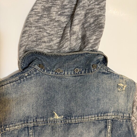 Free People Distressed Jean Jacket Women's Small - Picture 8 of 16